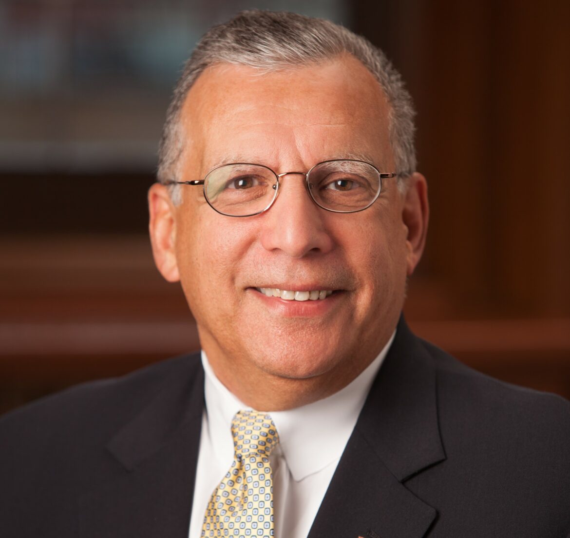 Tony Cracchiolo Announces Retirement from U.S. Bank After 52-Year Career